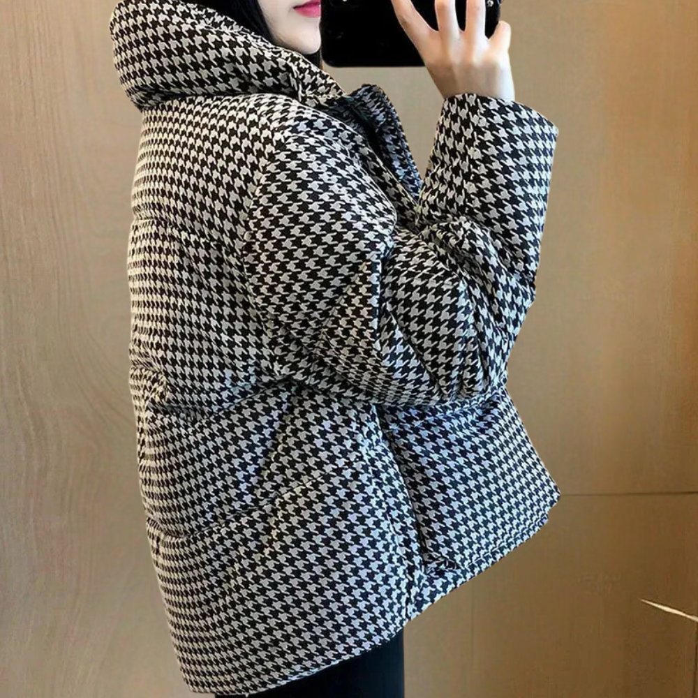 Stylish and Functional Winter Jacket for Women - Perfect for Any Adventure!