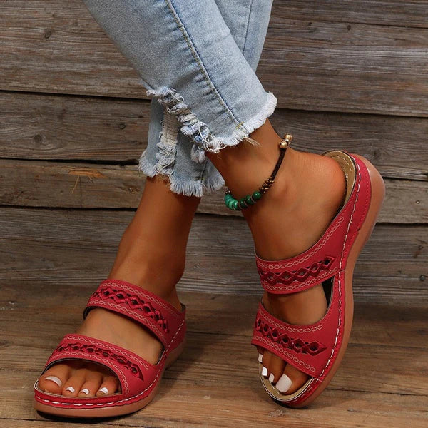 Roberta - Comfortable Orthopaedic Sandals for Optimal Support