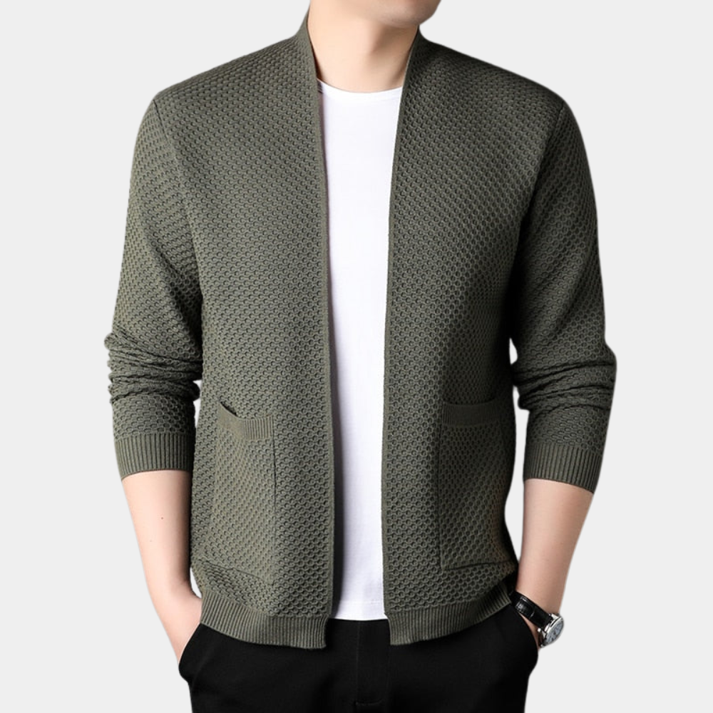 Stylish men's blazer with chic pockets