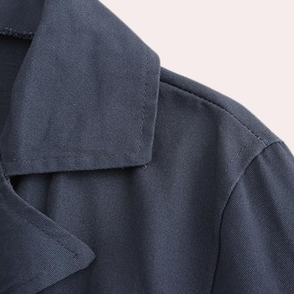 Stylish casual men's double-button blazer