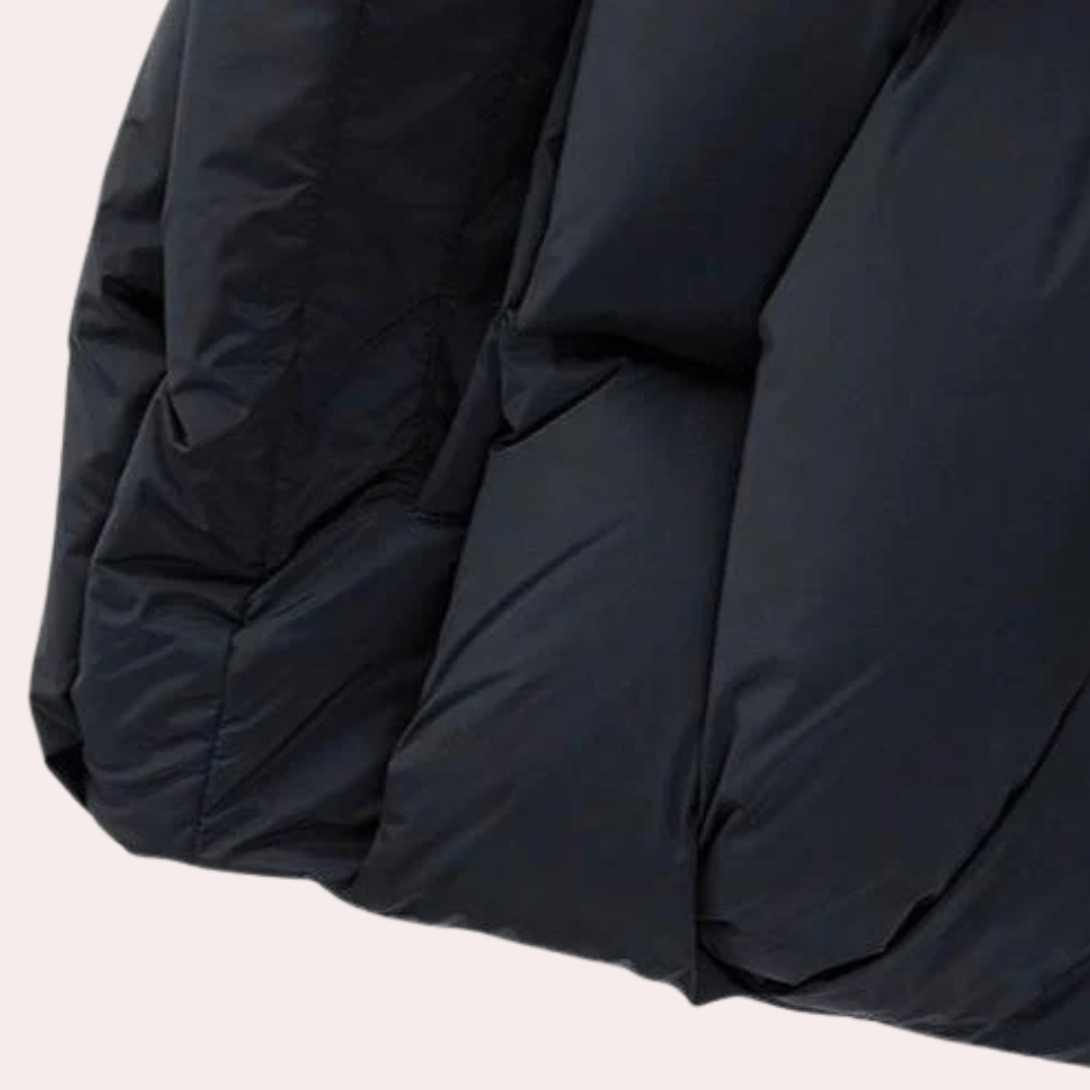 CHRISTIAN - Stylish Puffer Jacket for the Fashion-conscious Man