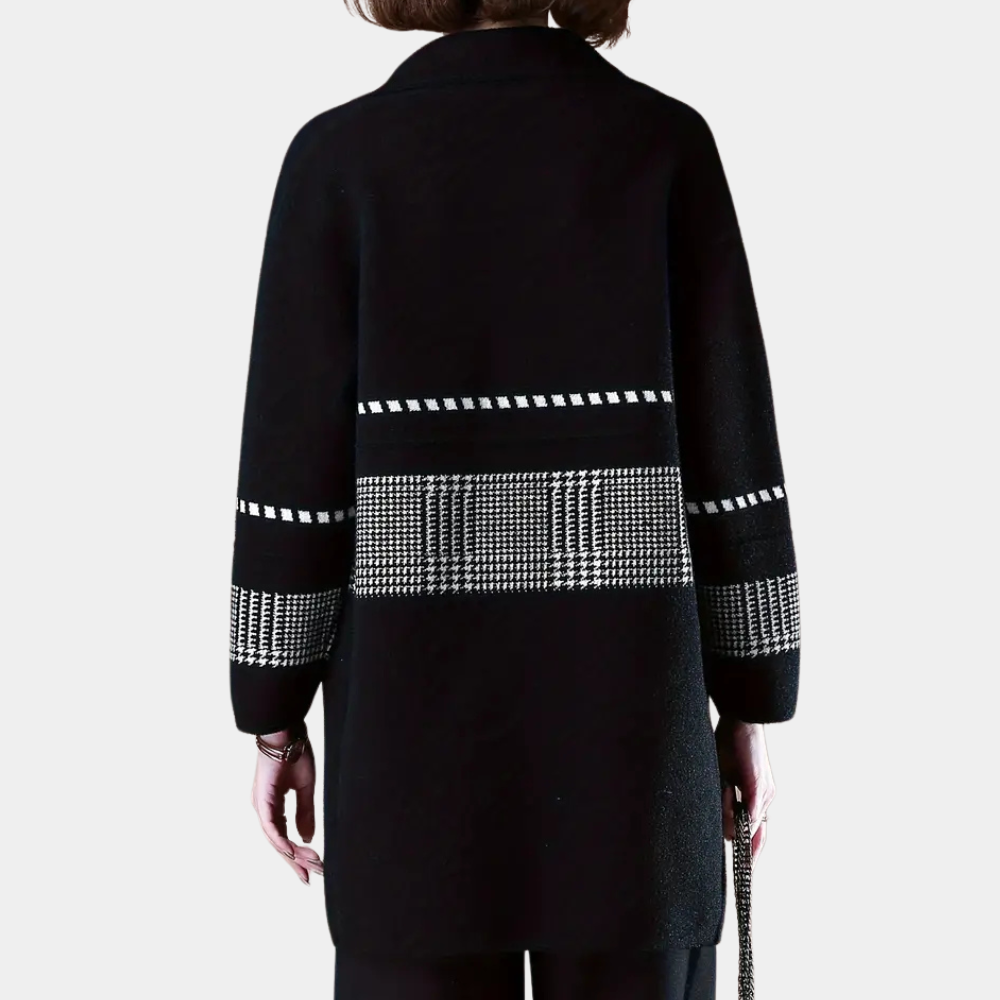 DEMIRA - Stylish women's coat for a Trendy Look