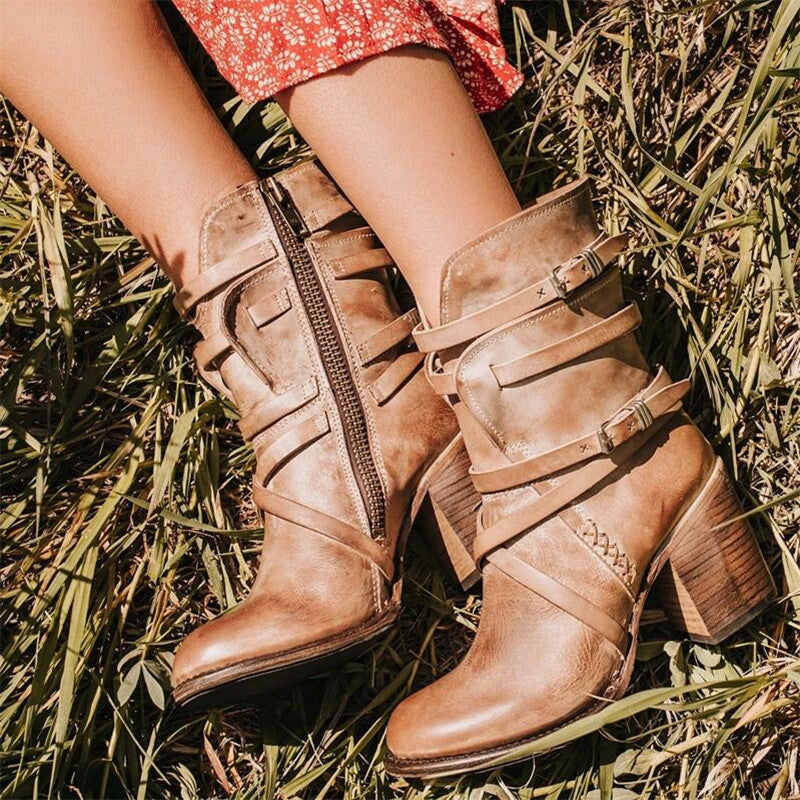 Nina - Stylish women's leather boots for winter