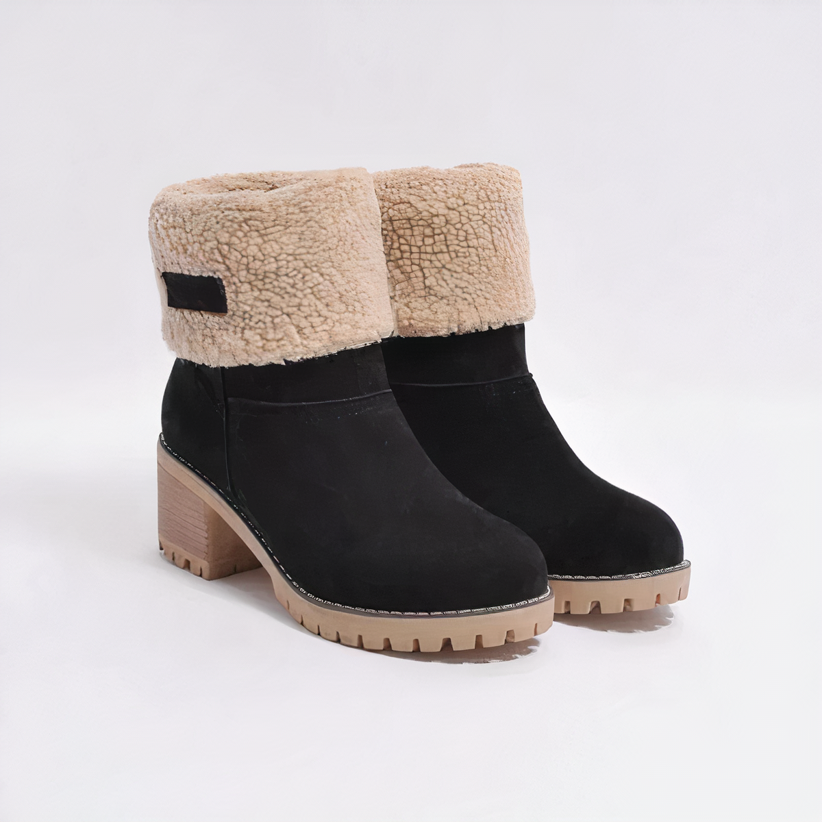 Stylish boots with square heel - Haven