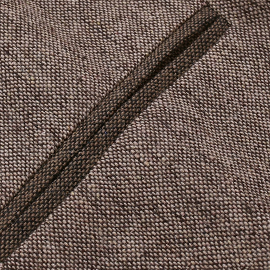 Stylish JAMES Men's Vest for the Modern Gentleman