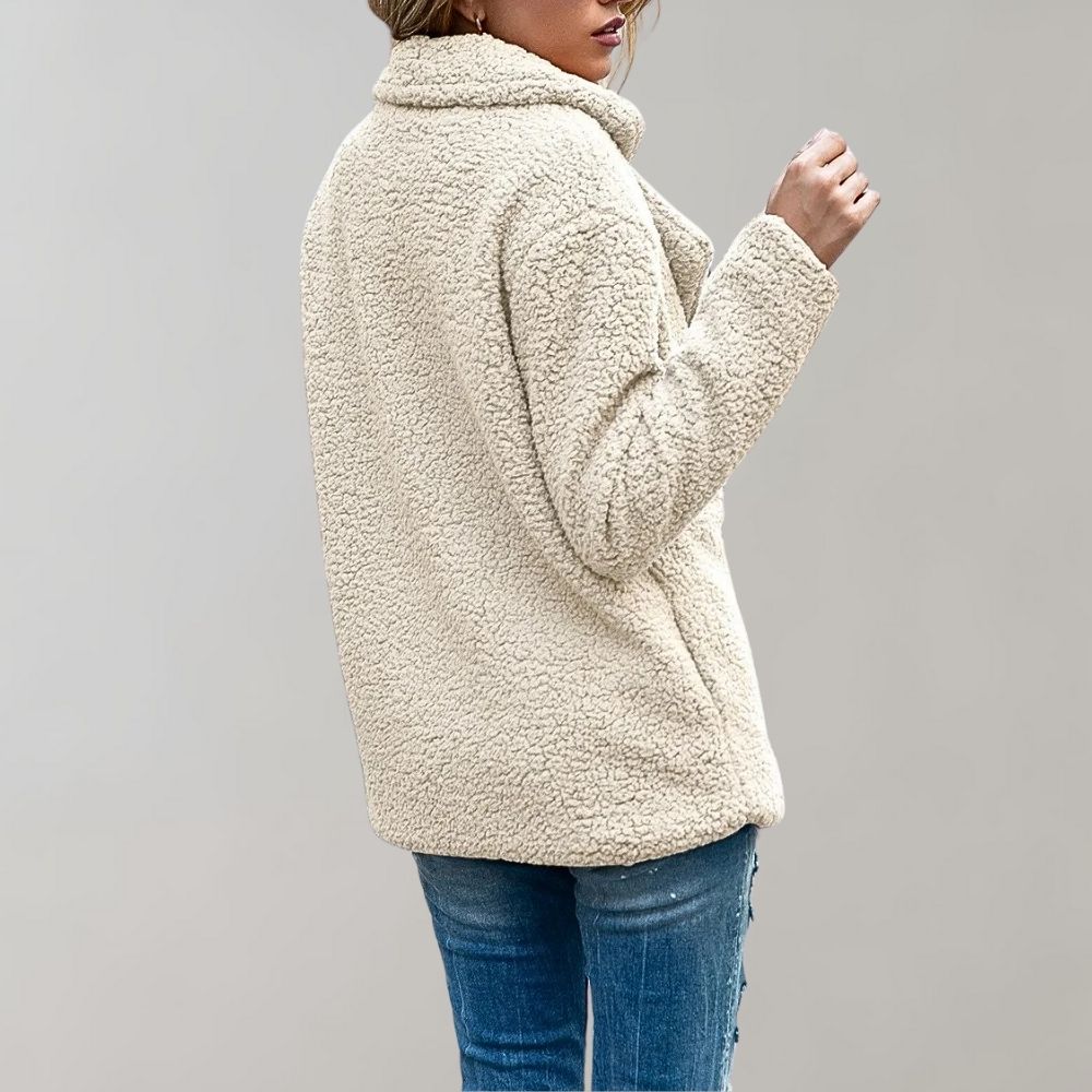 Lanaia - Short winter jacket for women