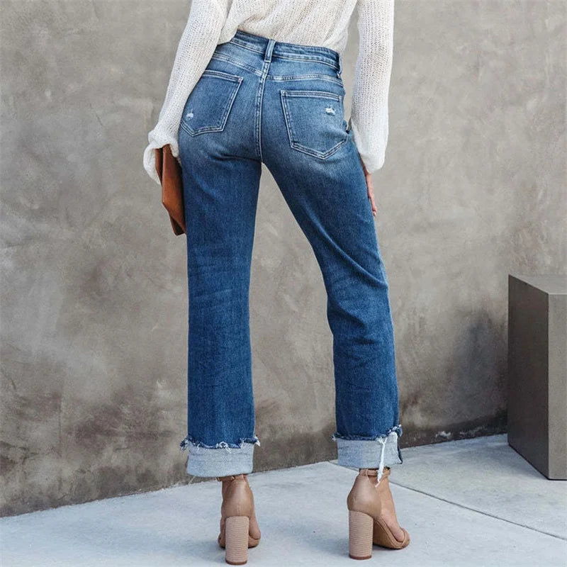 Chic High Waist Jeans with Button Closure by Roberta