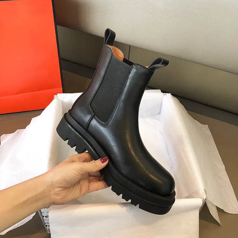 Muriel - Stylish Winter Boots for a Timeless Look