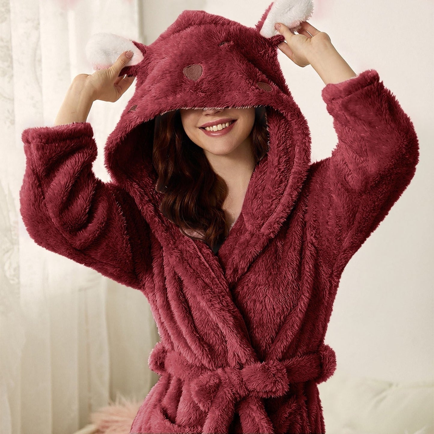 Brinley - Stylish Thick Flannel Hooded Bathrobe for Women for a Cozy Autumn Feeling