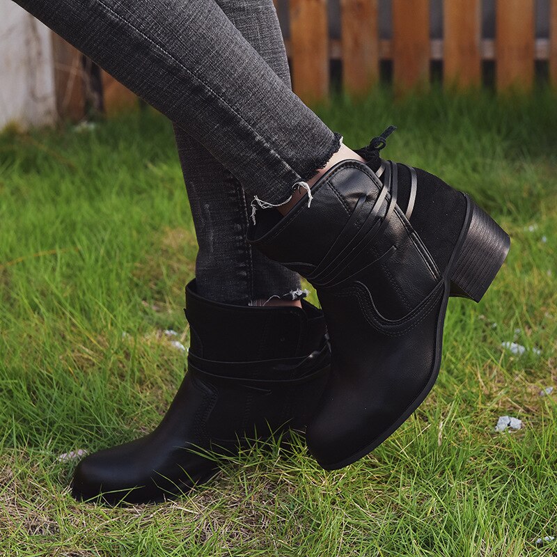 Vintage Lace-up Boots for Women - Greta Style