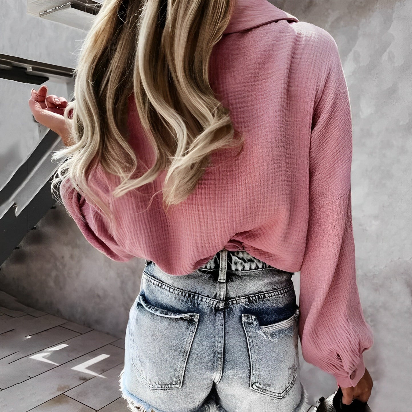 Aliana - Elegant Long Sleeve Blouse in European Style for the Fashion-conscious Woman This Autumn