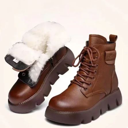 Anthea - Stylish padded boots with comfortable thick soles