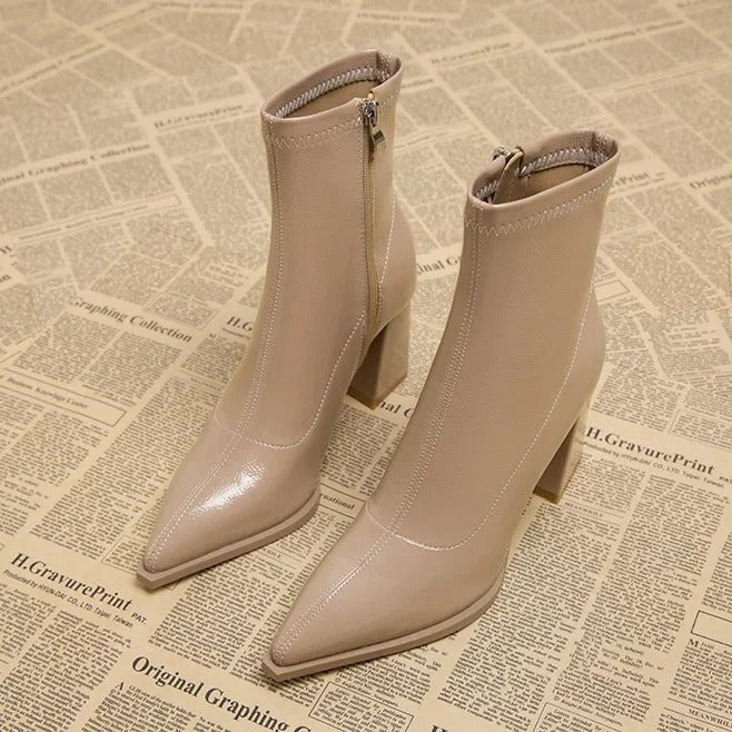 Amelia - Luxury Velvet Winter Boots with Pointed Toe