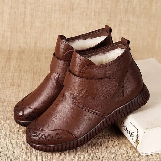 Effie - Luxurious and stylish fleece boots