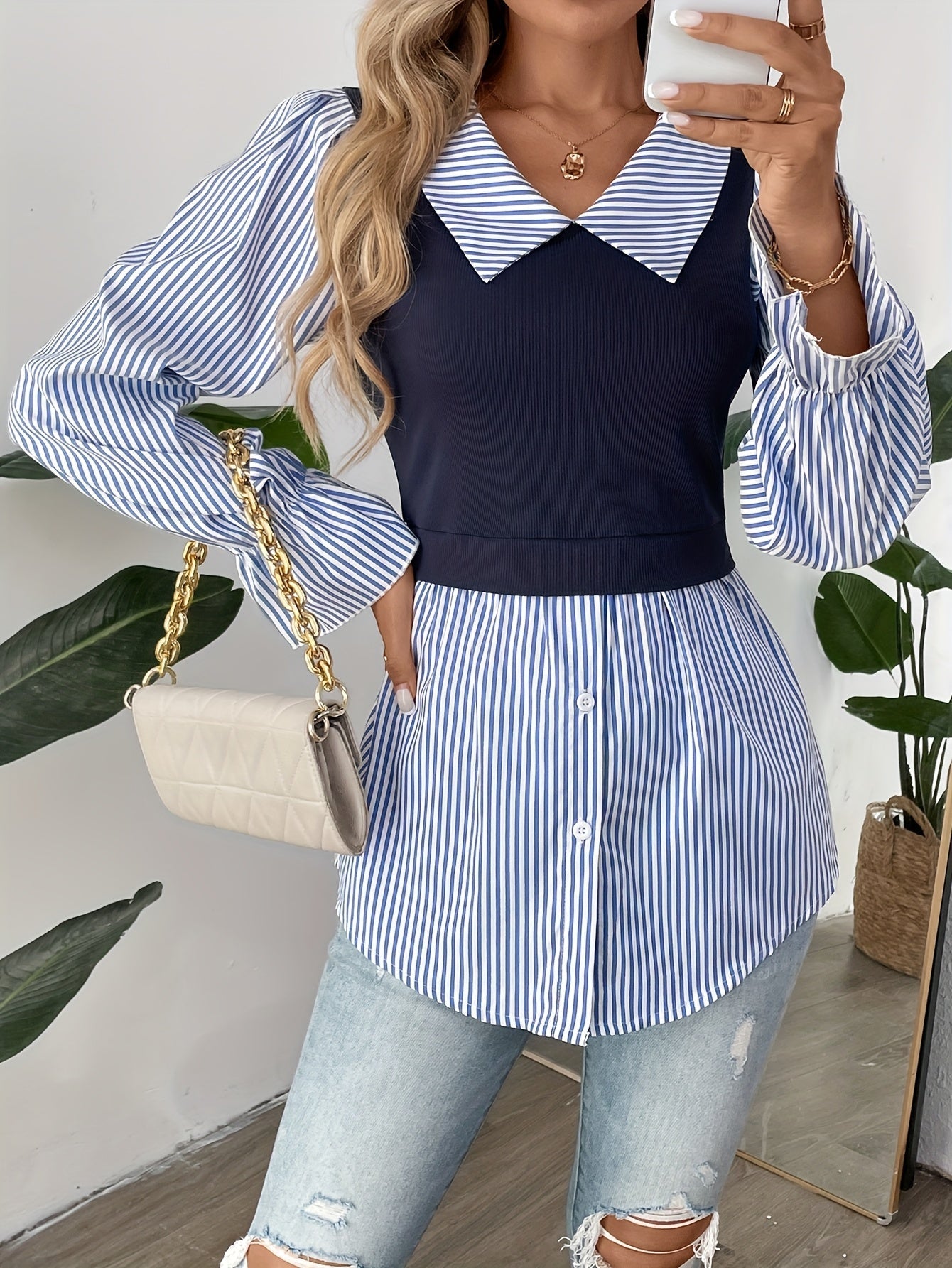 Olivia - Elegant Striped Blouse for Women for a Stylish Spring and Autumn