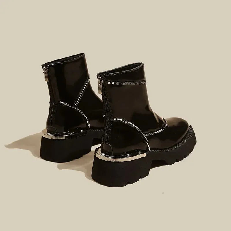 Charlotte - Winter boots with thick sole and waterproof zip