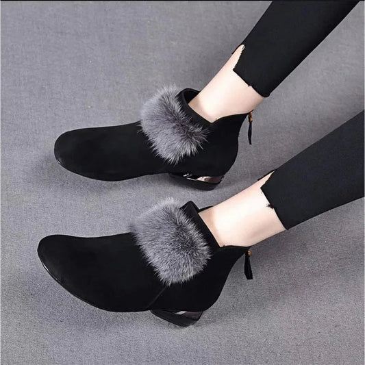 Stylish non-slip and orthopaedic ankle boots for women - Jenah