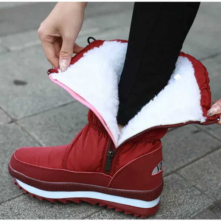 Demi - Stylish Snow Boots for Winter Adventures