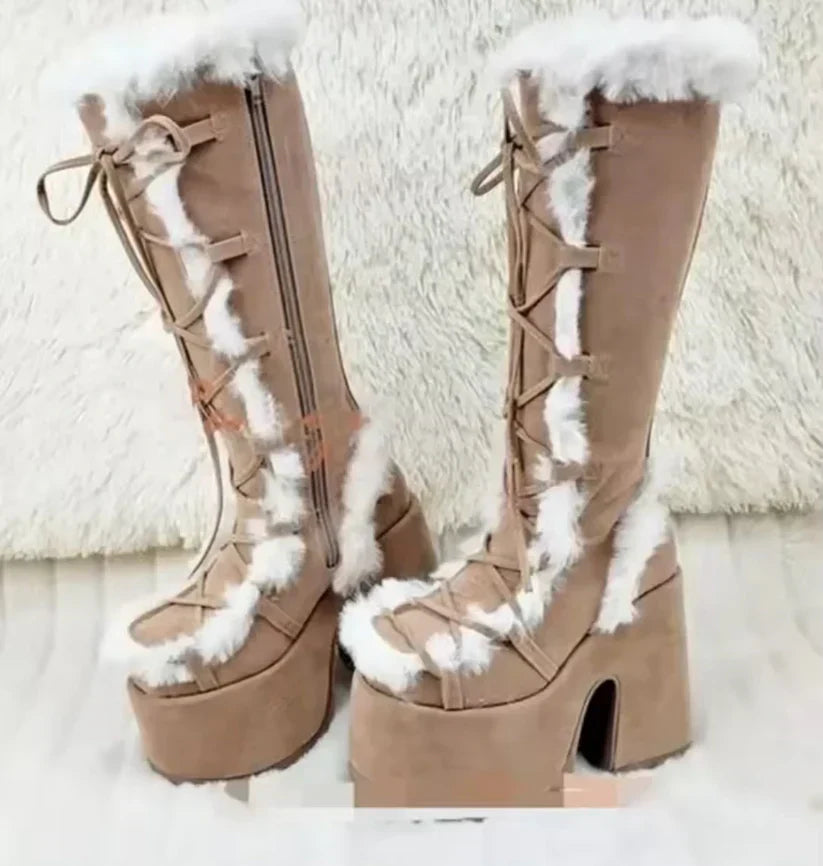 Phoebe - Elegant boots in luxury faux fur