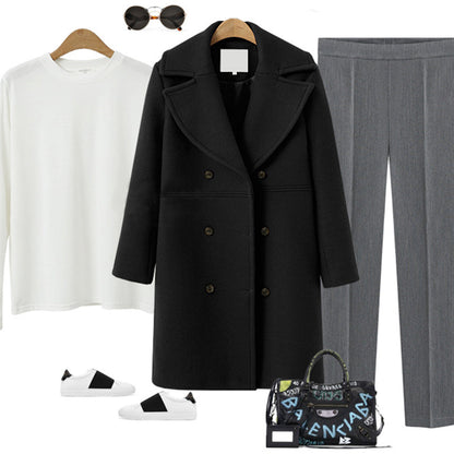 LESIA - Stylish women's coat for Cold Days