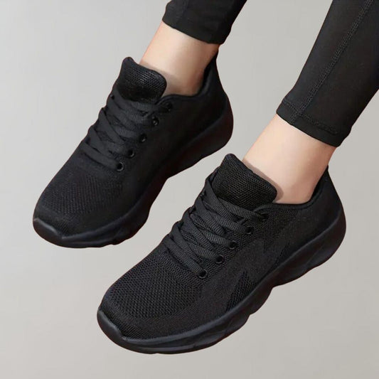 Atti - Comfortable and stylish hiking boots
