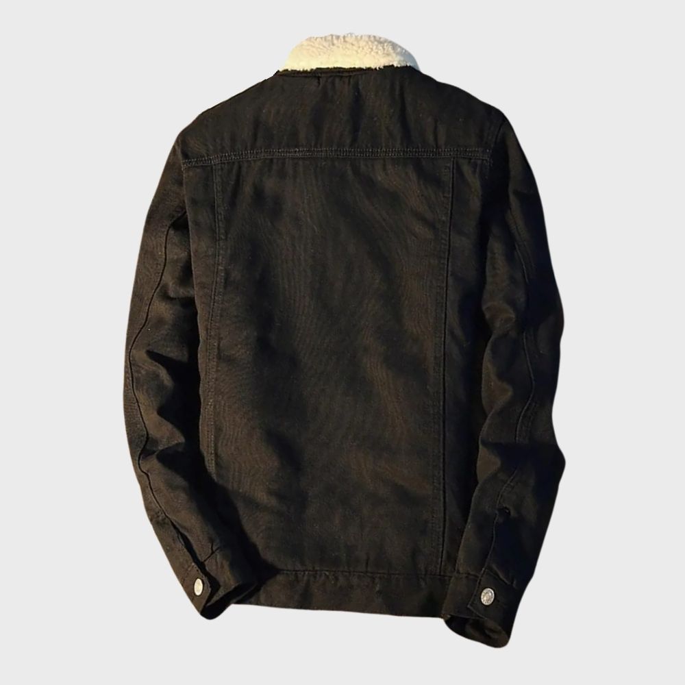 Stylish and warm men's coat by Coen for cold days