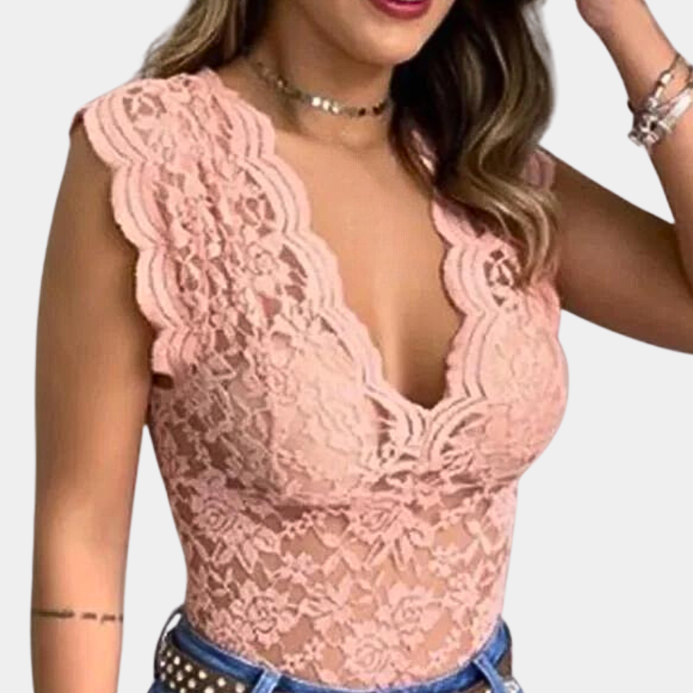 Stylish lace blouse for women - A trendy must-have!