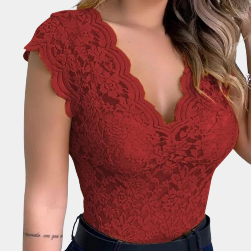 Stylish lace blouse for women - A trendy must-have!