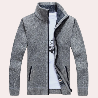 Stylish and Comfortable Men's Knitted Cardigan for Every Occasion