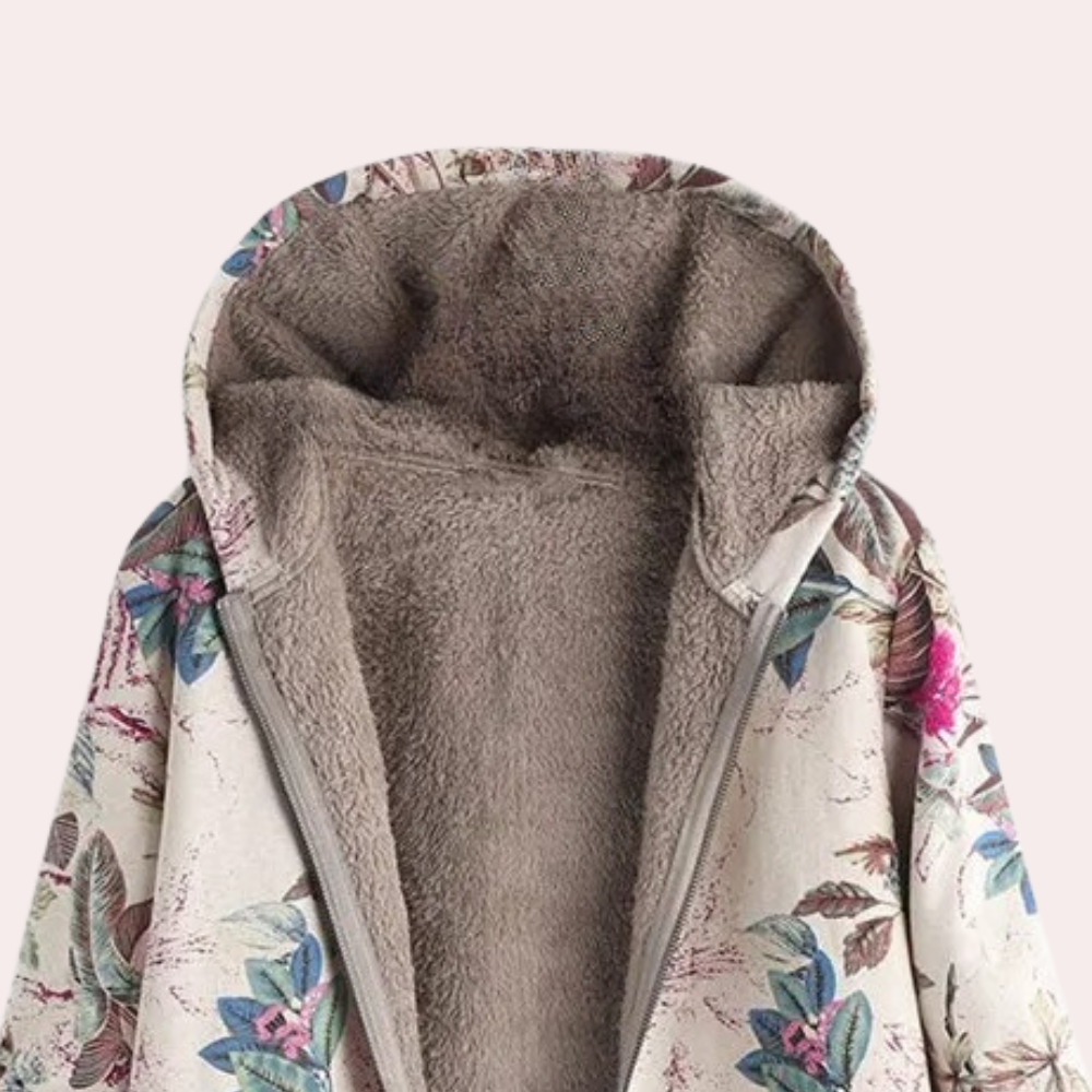 Snug and stylish women's jacket for ultimate comfort