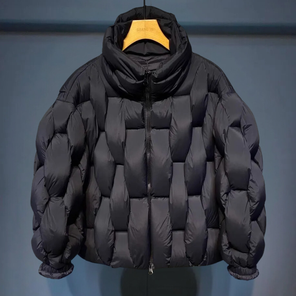 CHRISTIAN - Stylish Puffer Jacket for the Fashion-conscious Man