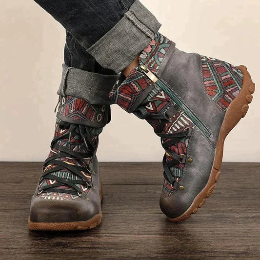 Eloise - Discover the latest fashion trend with these trendy boots!