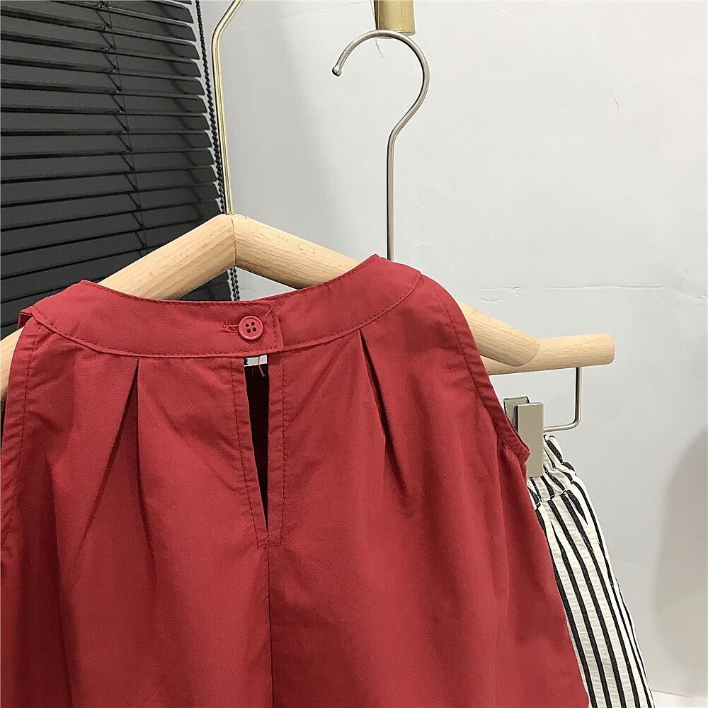 Pleated top and striped pants set