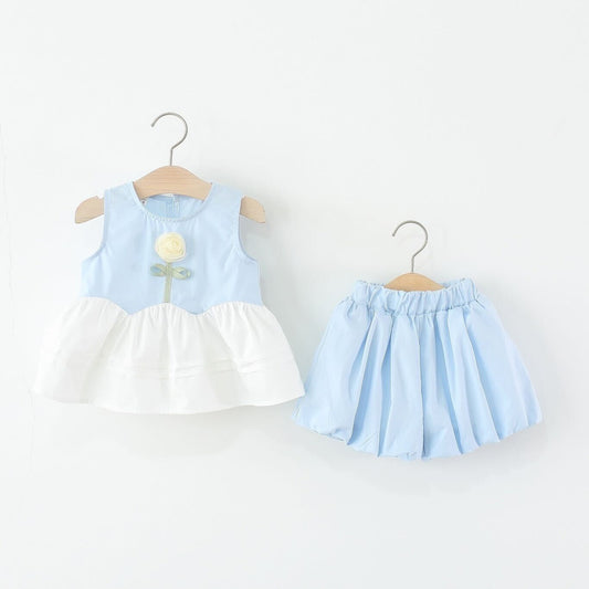 Flower top and balloon shorts set