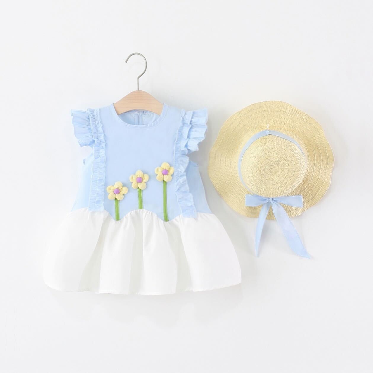 Ruffle three flower dress with hat