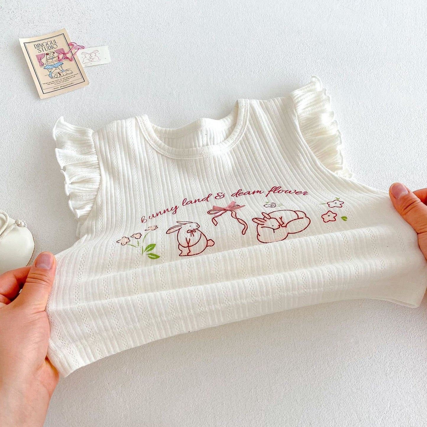 Printed ribbed top and checkered stylish shorts set