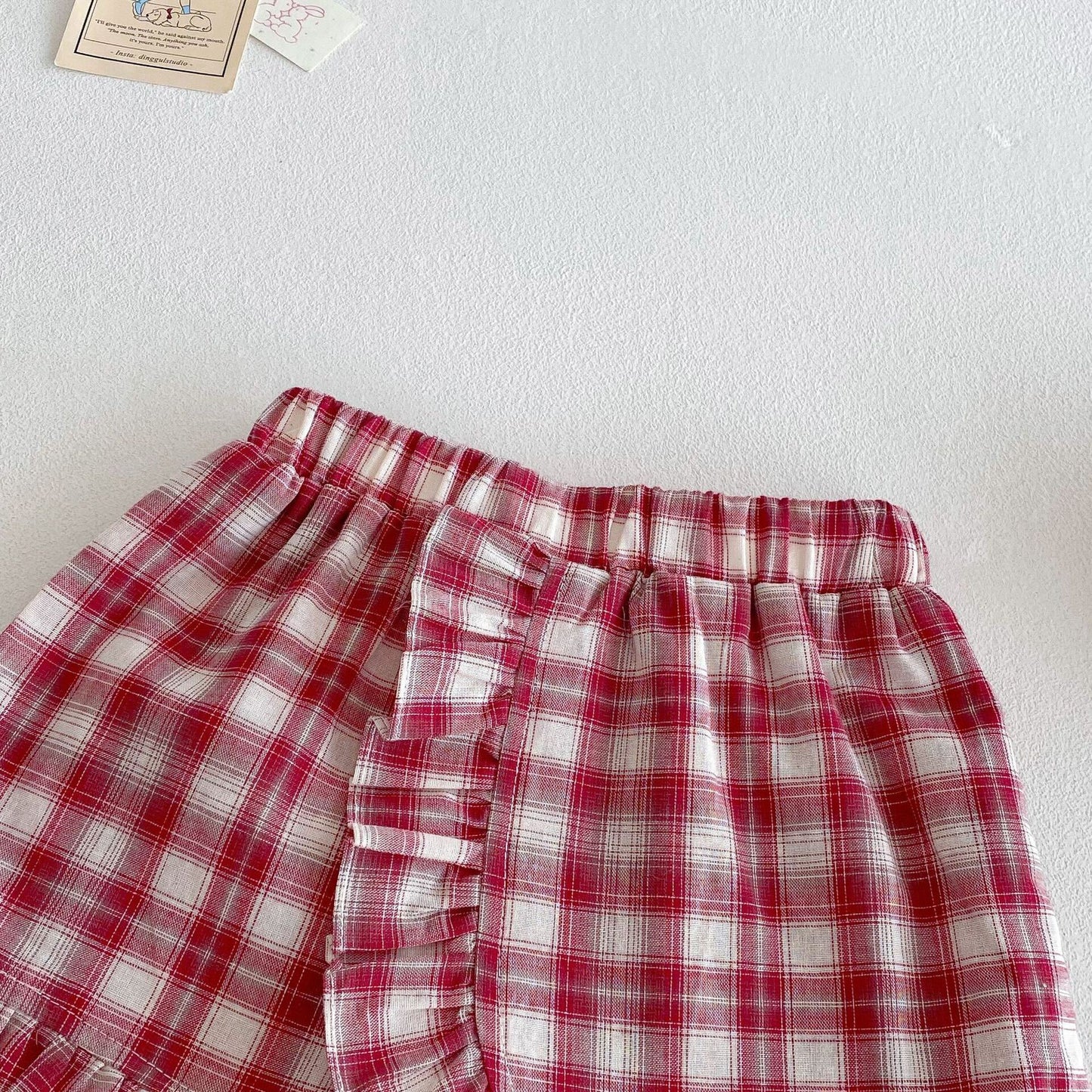 Printed ribbed top and checkered stylish shorts set