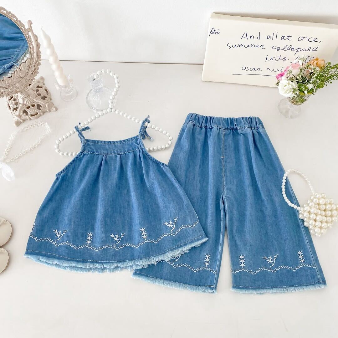 Embroidered denim premium set