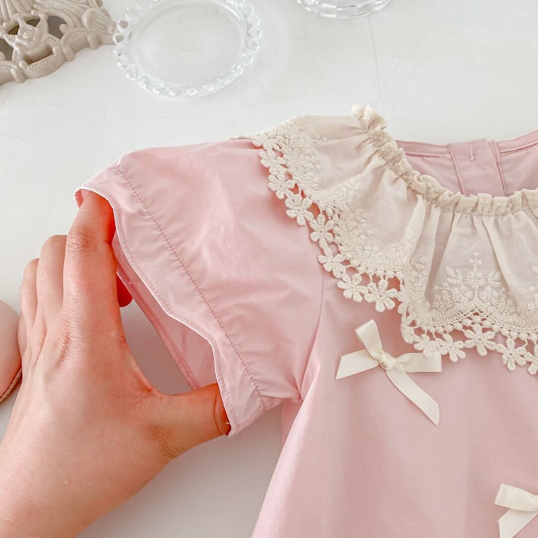 Lace collar premium romper