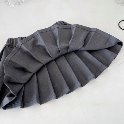 Striped ruffle shirt and pleated skirt premium set