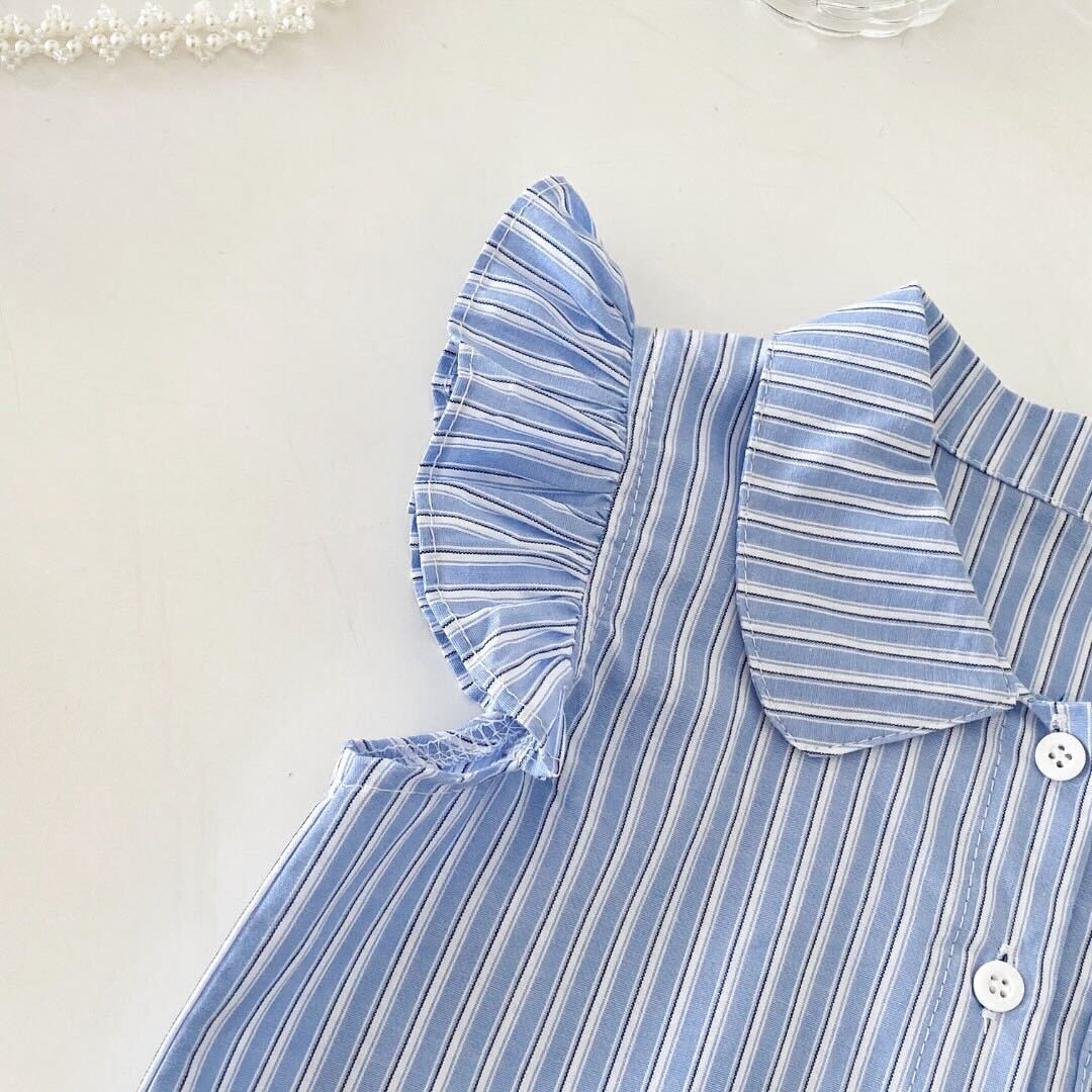 Striped ruffle shirt and pleated skirt premium set
