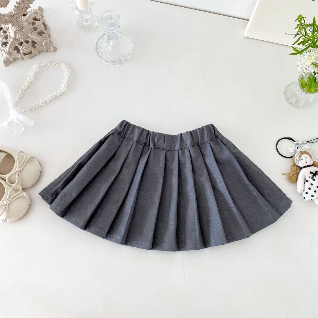Striped ruffle shirt and pleated skirt premium set
