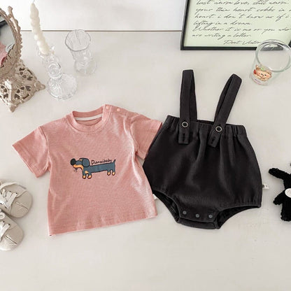 Tshirt and dungaree set