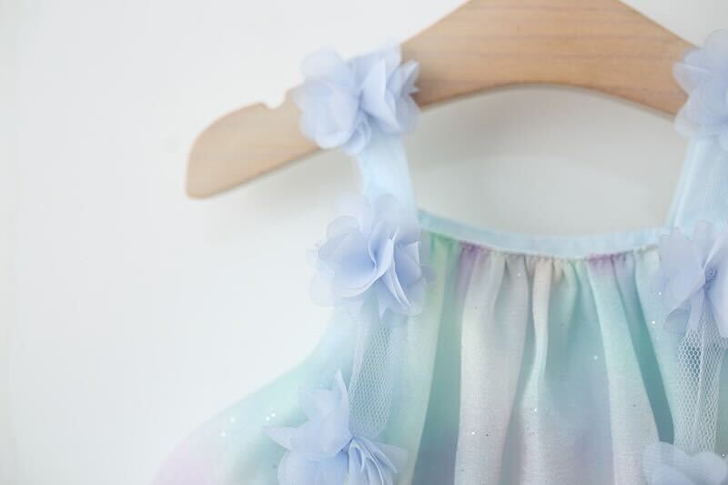 Ombré effect dress with hat