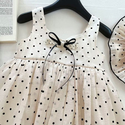 Polka dot dress with hat