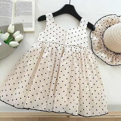 Polka dot dress with hat