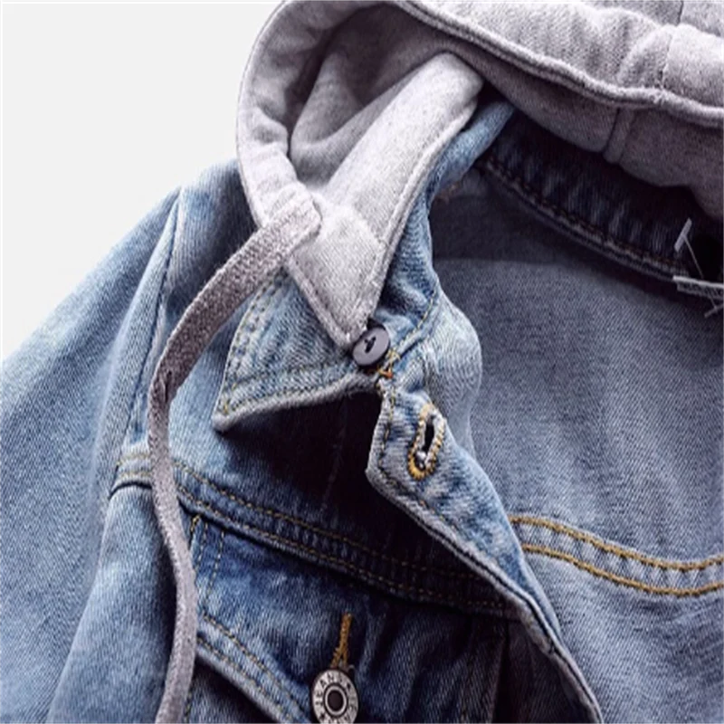 Jacky - Trendy Women's Denim Jacket for a Stylish Look