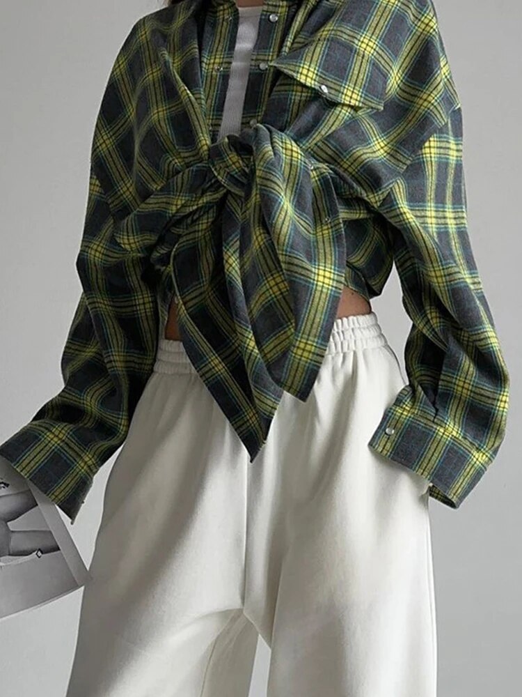 Carrie | Stylish checked flannel shirt