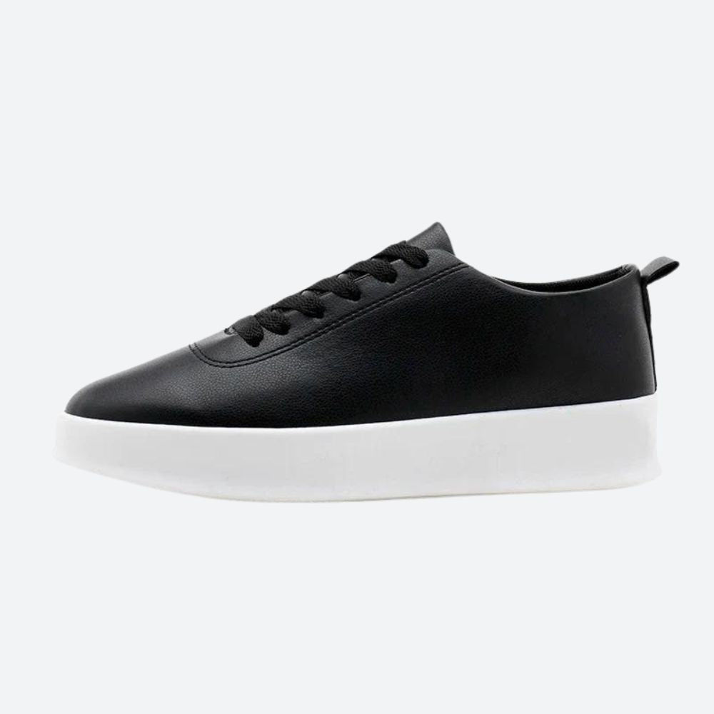 Stylish vegan leather trainers - Pran