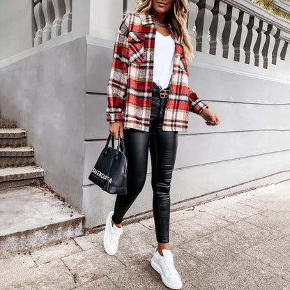 LYLA - Trendy checked jacket for a stylish look